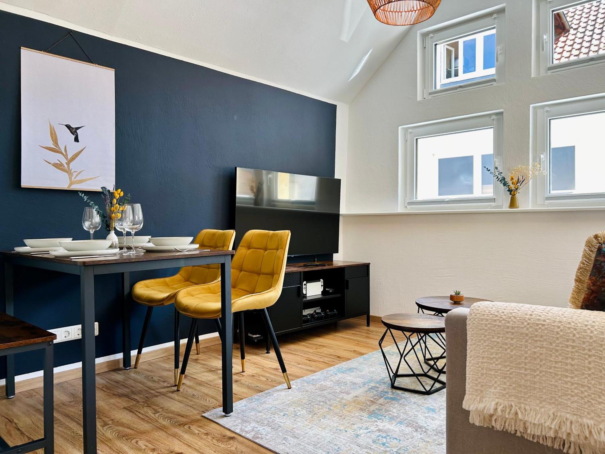 Kolibri - Design Maisonette - Nintendo Switch, Streaming, Bikestore, E-Wallbox Marburg Extérieur photo