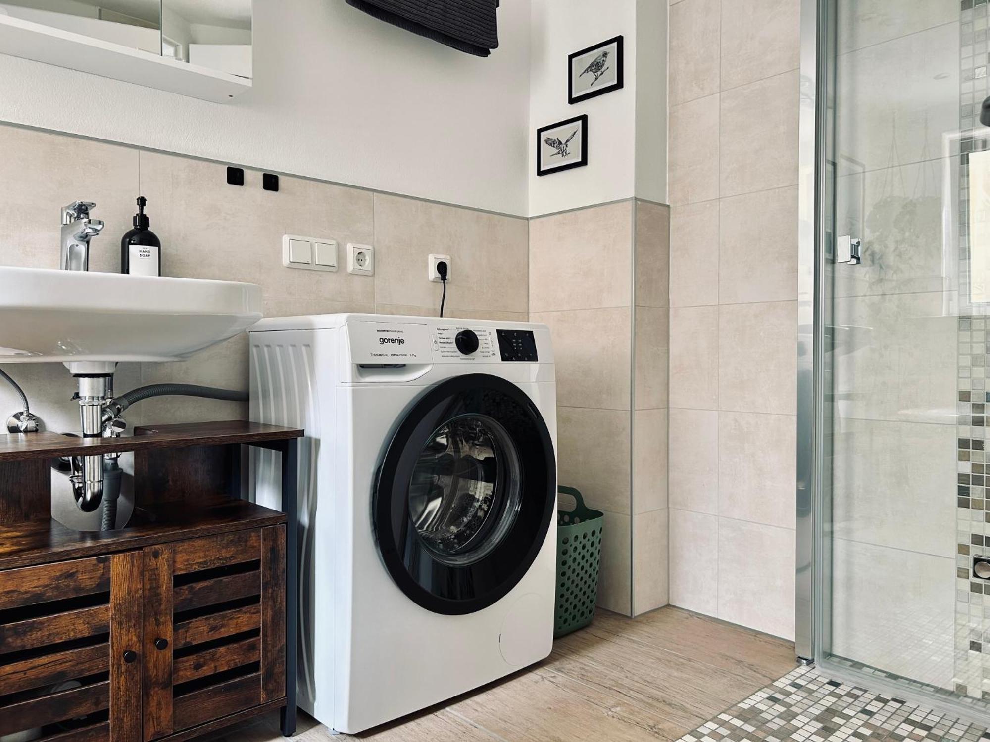 Kolibri - Design Maisonette - Nintendo Switch, Streaming, Bikestore, E-Wallbox Marburg Extérieur photo